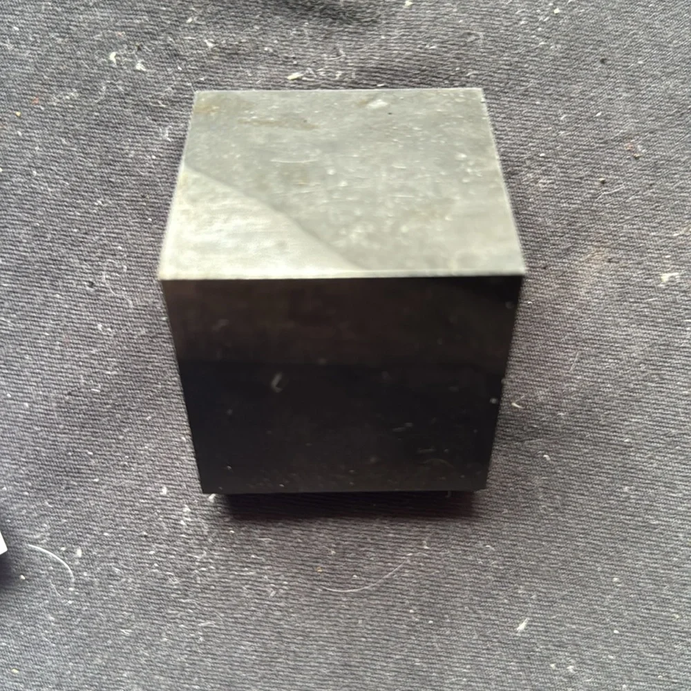 Vintage magnet transfer block